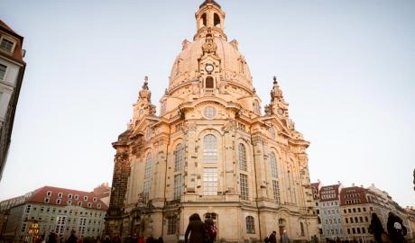 Urlaub Deutschland Reisen - Frauenkirche Dresden Neumarkt - Foto: Sebastian Weingart (DML-BY)